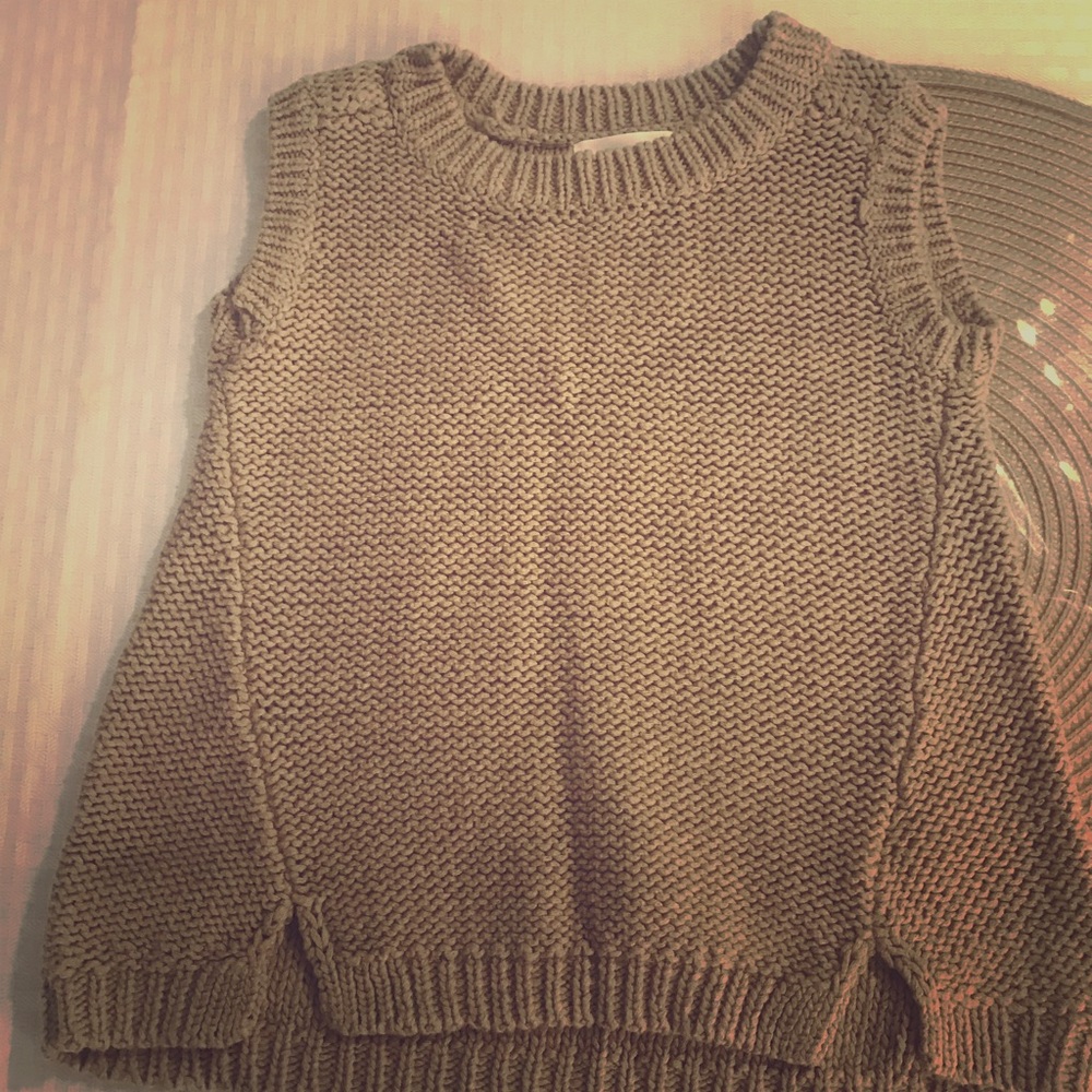 Girl’s Vest
